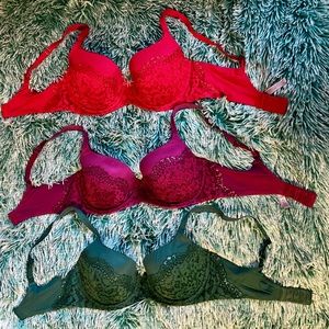 Lot of 3 VS BBV lightly lined demi bras VGUC